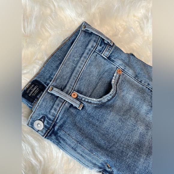 Citizens of Humanity Rocket Crop High Rise Skinny Distressed Denim Size 29 CB 56 - Picture 4 of 12